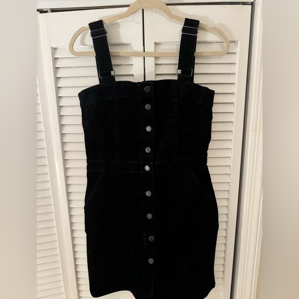 Gap Corduroy Jumper - Black